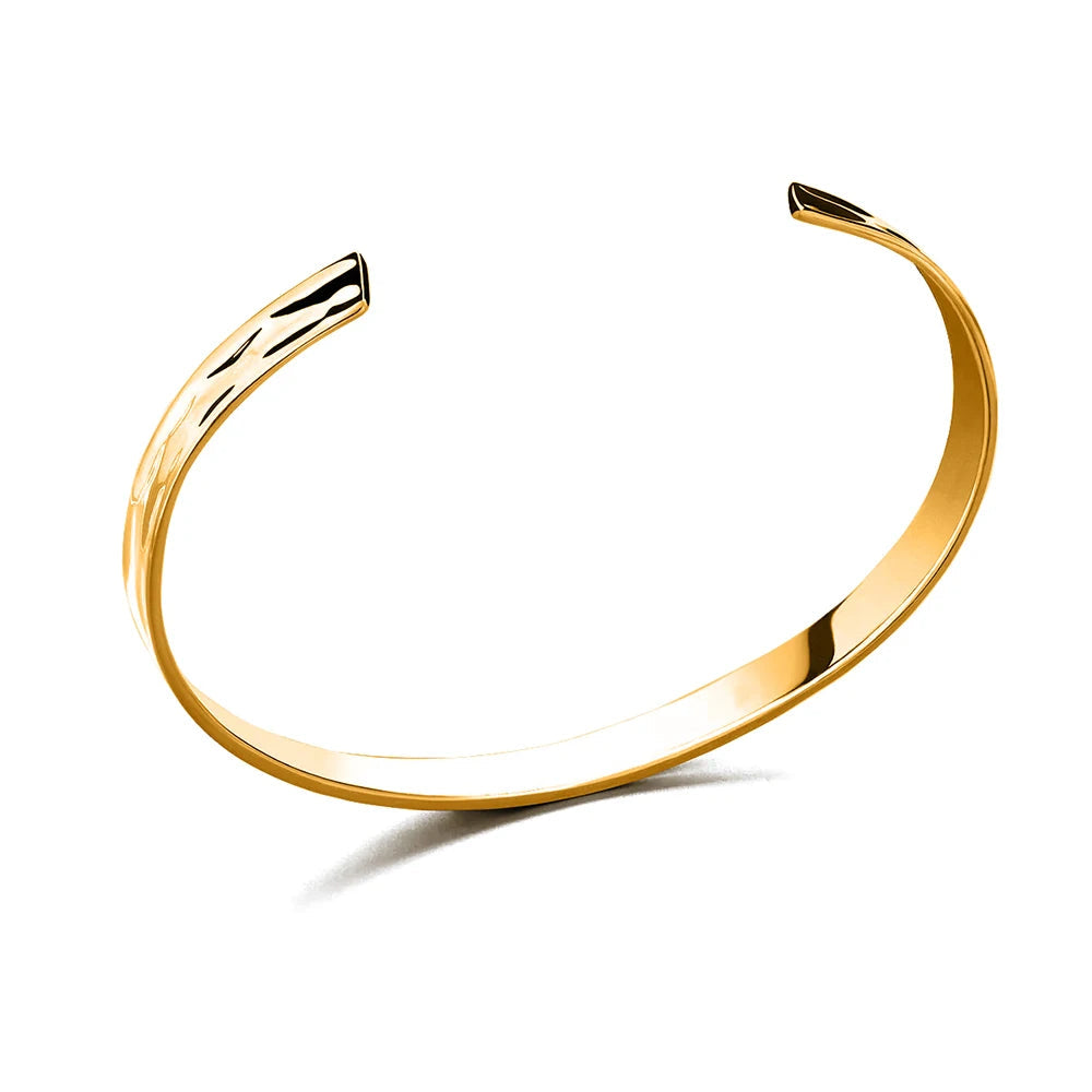 C SHAPE TEXTURE BRACELETE (Gold)